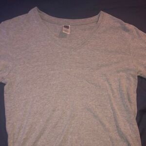 Grey t shirt